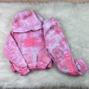 Reebok Girls Toddler 2 Piece Pink Tie Dye Hoody and Sweats